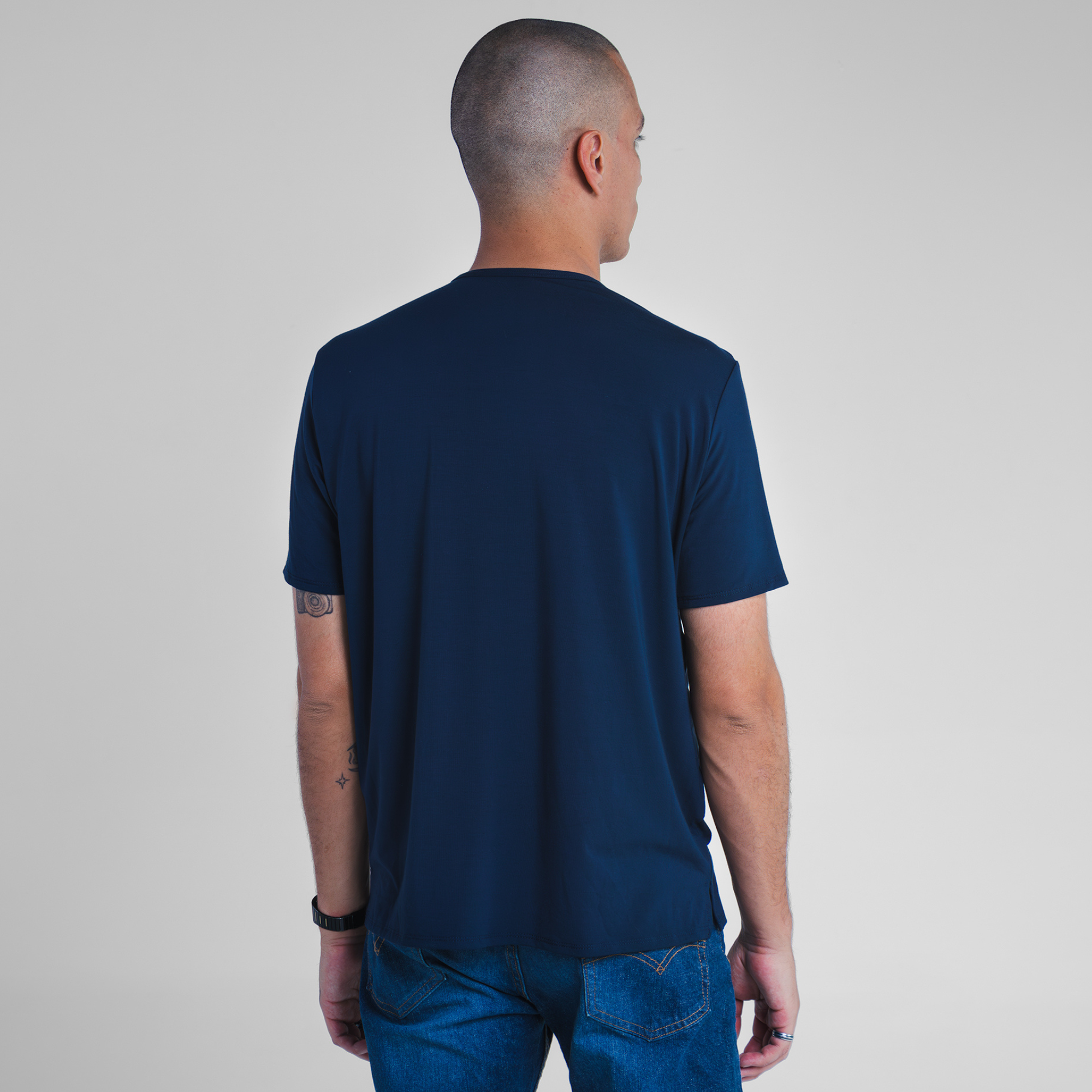 Playera de Bambú Cuello Redondo Hombre