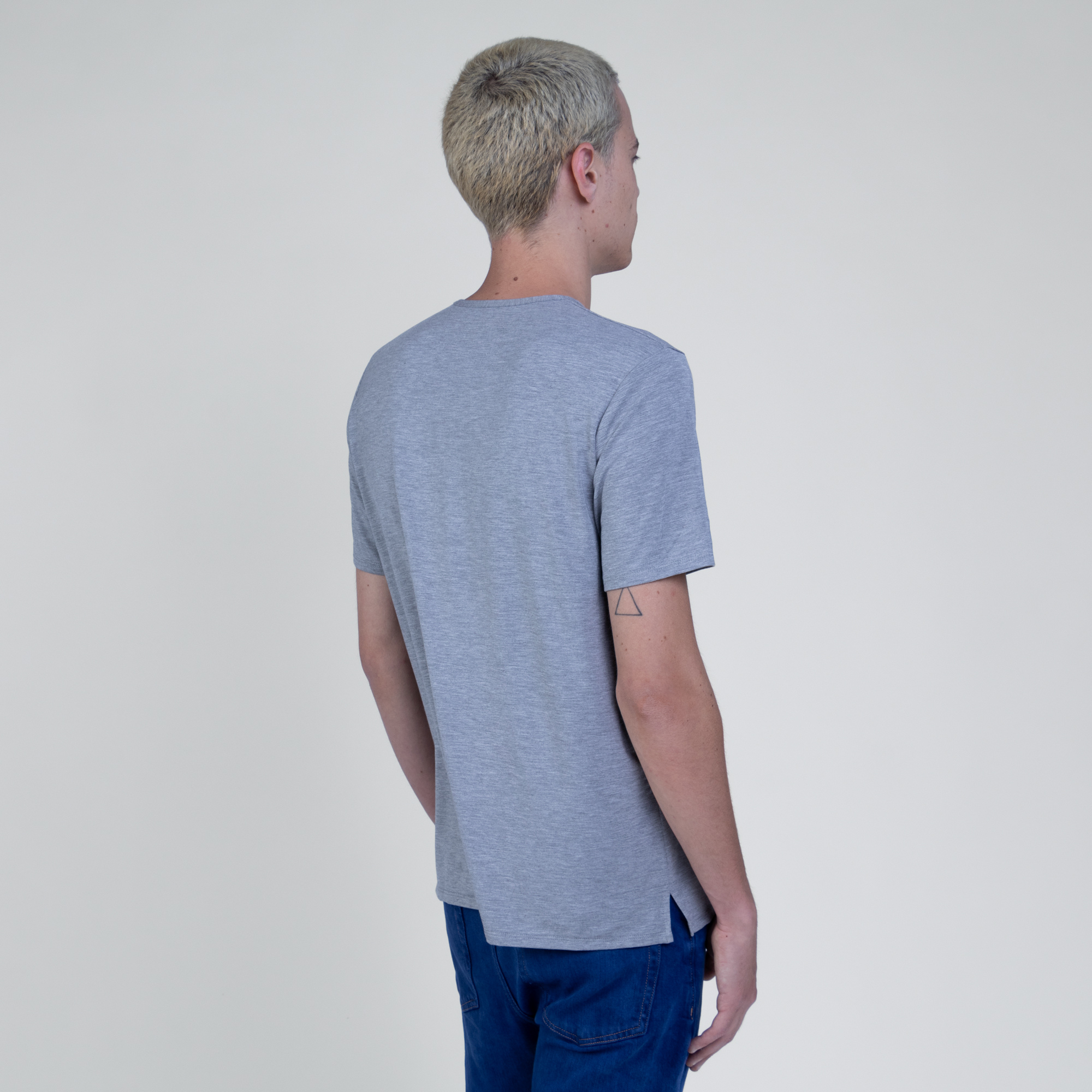 Playera de Bambú Cuello Redondo Hombre